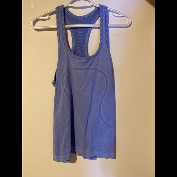 lululemon tank - Picture 1 of 1